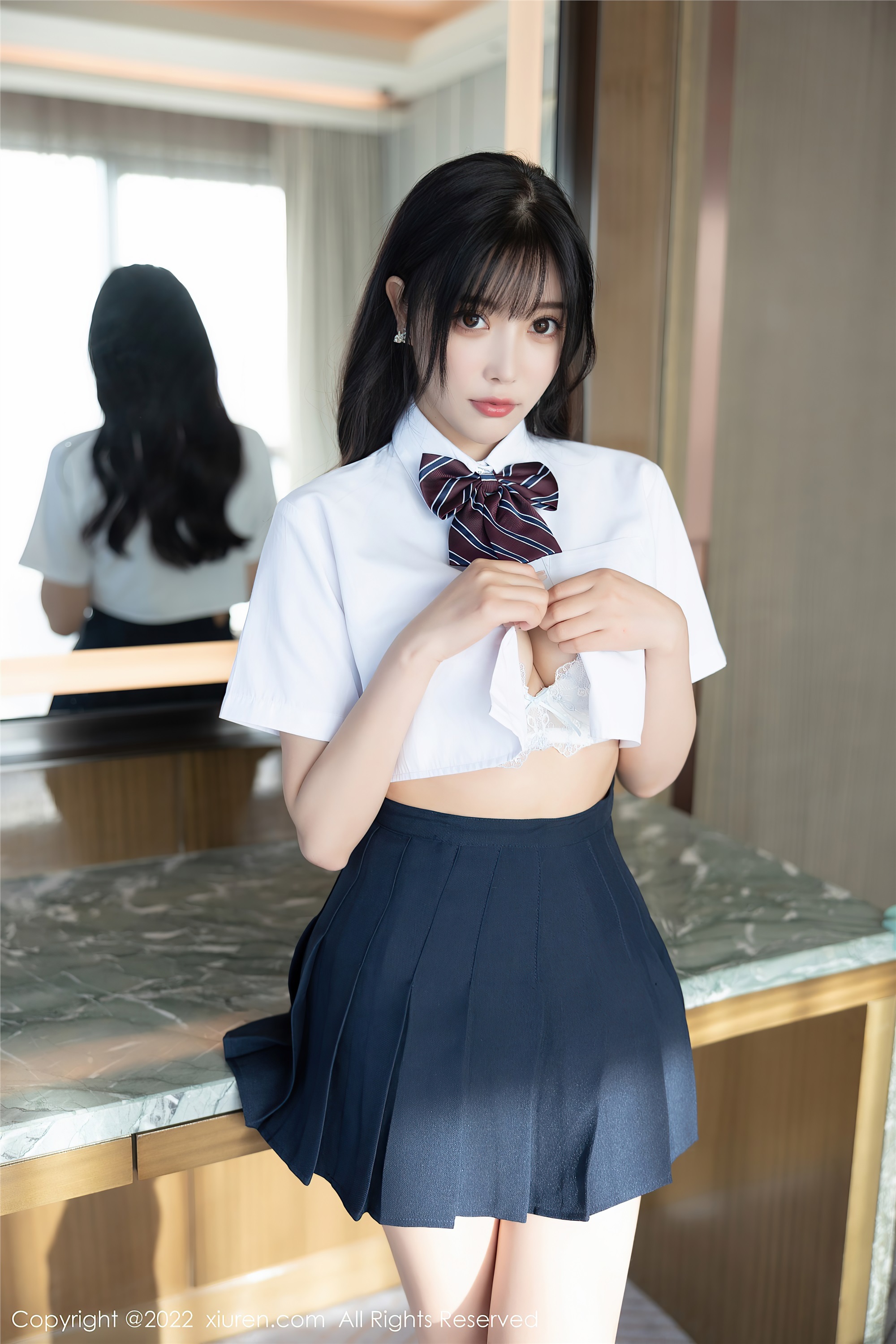 XiuRen秀人网  2022.07.26 No.5338 杨晨晨Yome 制服美臀